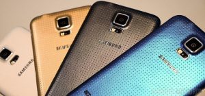Galaxy-S5-hands-on-color-size